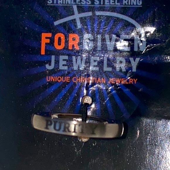 Girls Purity Ring Brand New! Stainless Steel size 8 - Picture 5 of 6